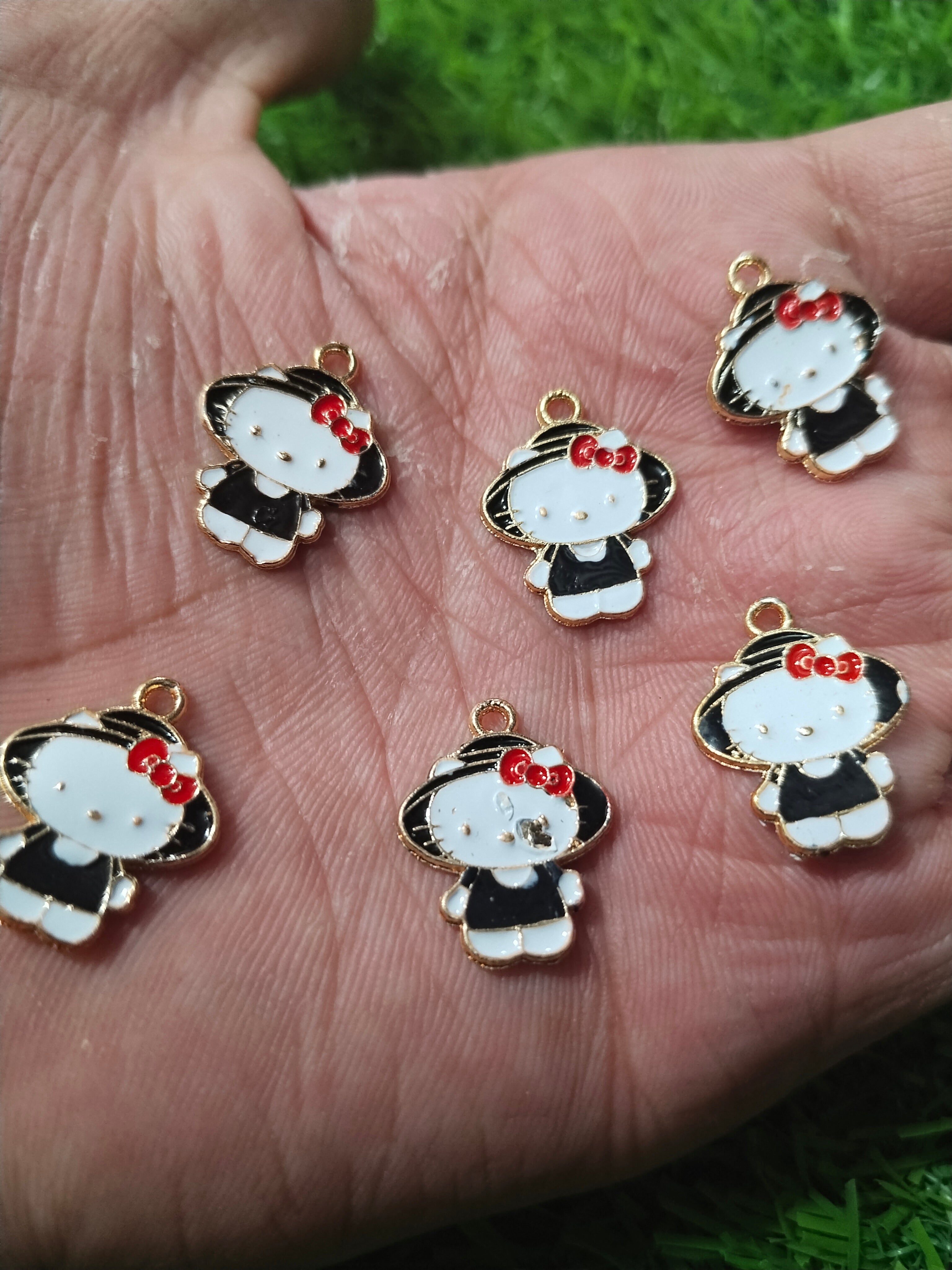 Charms and pendants 6 pcs