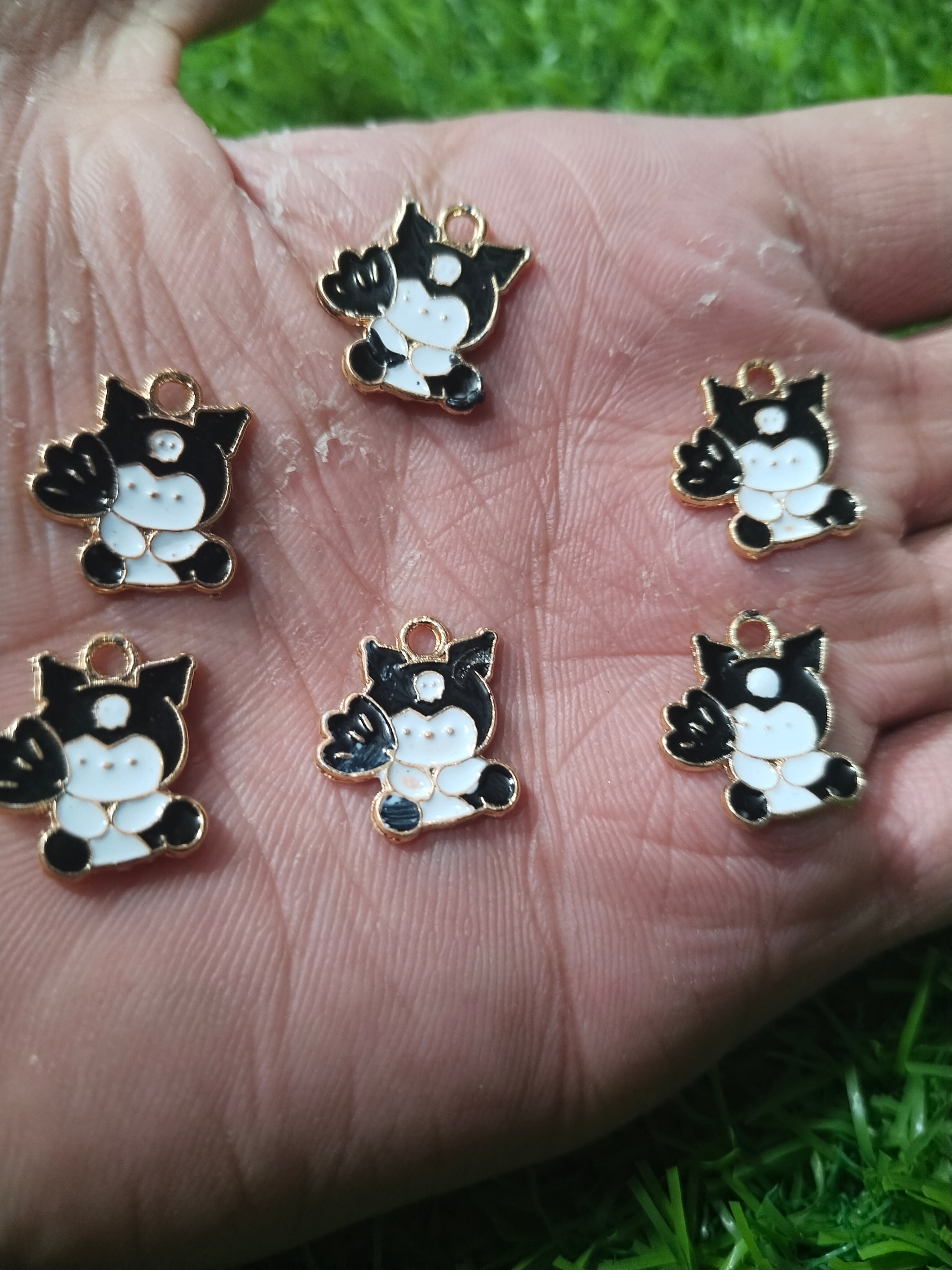 Charms and pendants 6 pcs