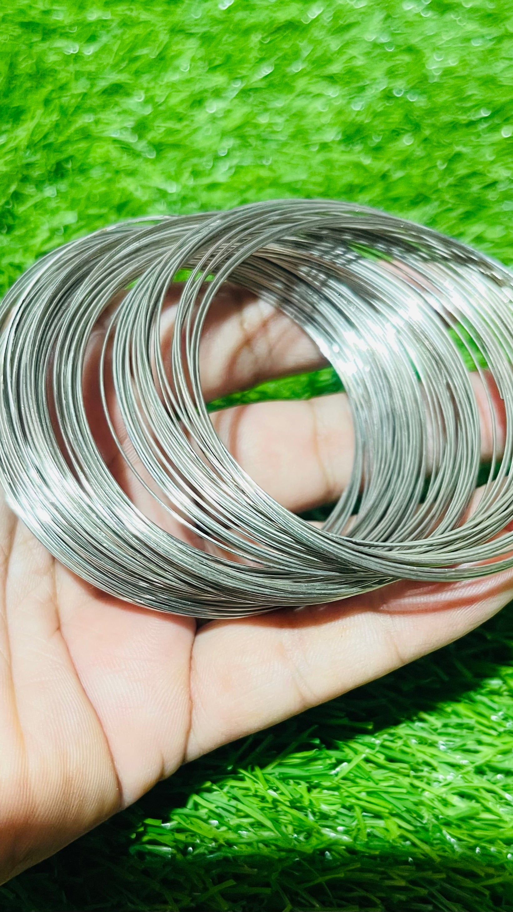 Memory wire Medium