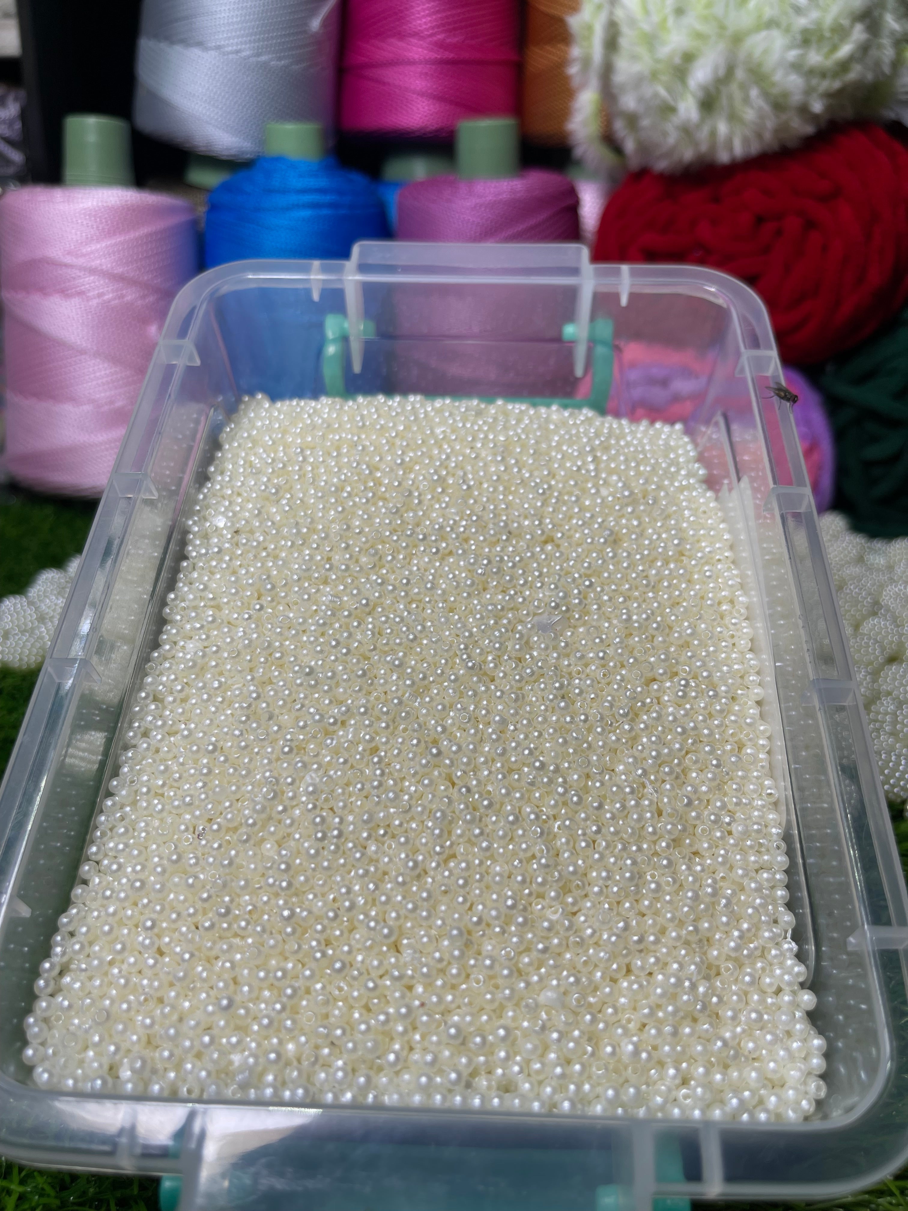 Pearl beads white 2mm