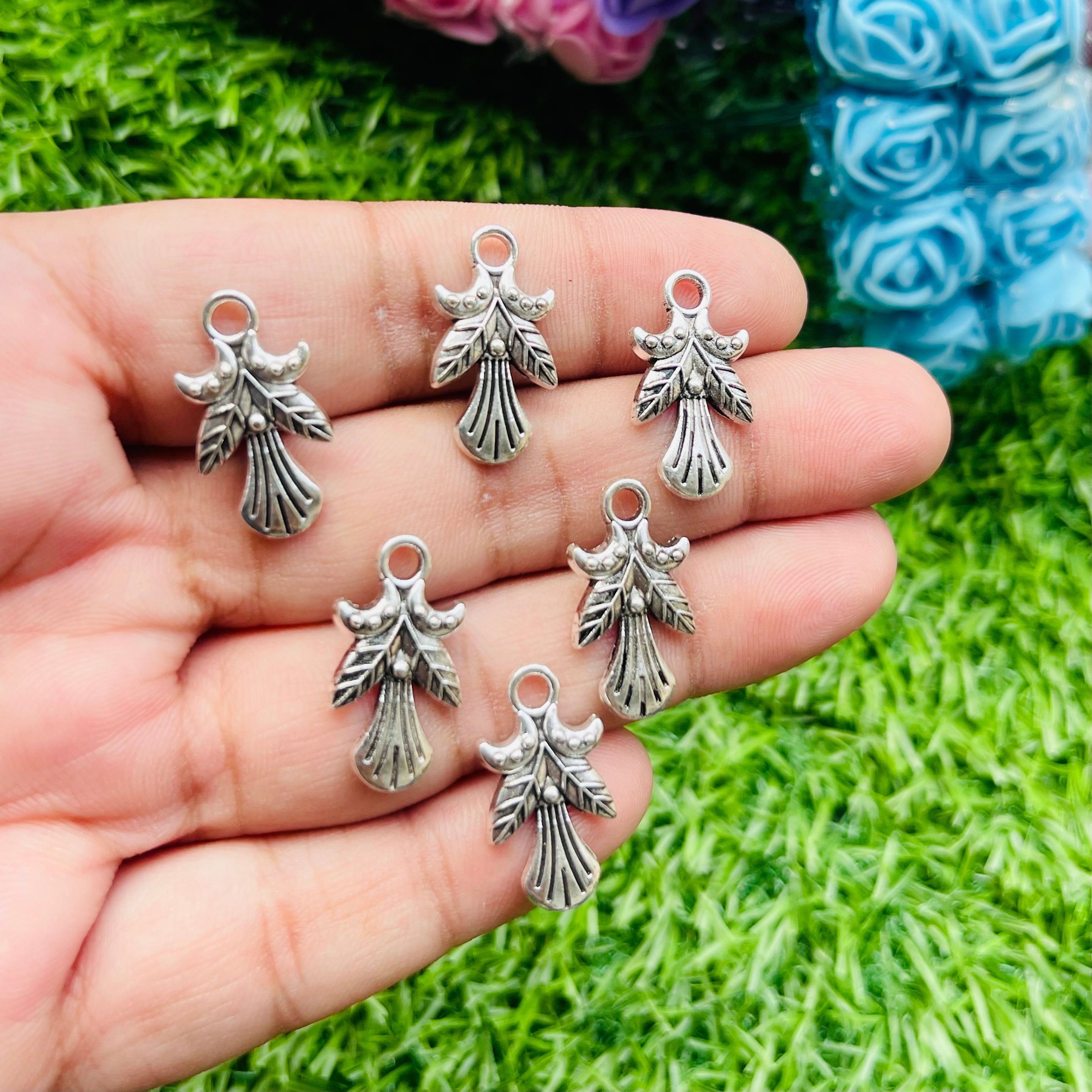 Charms pendant