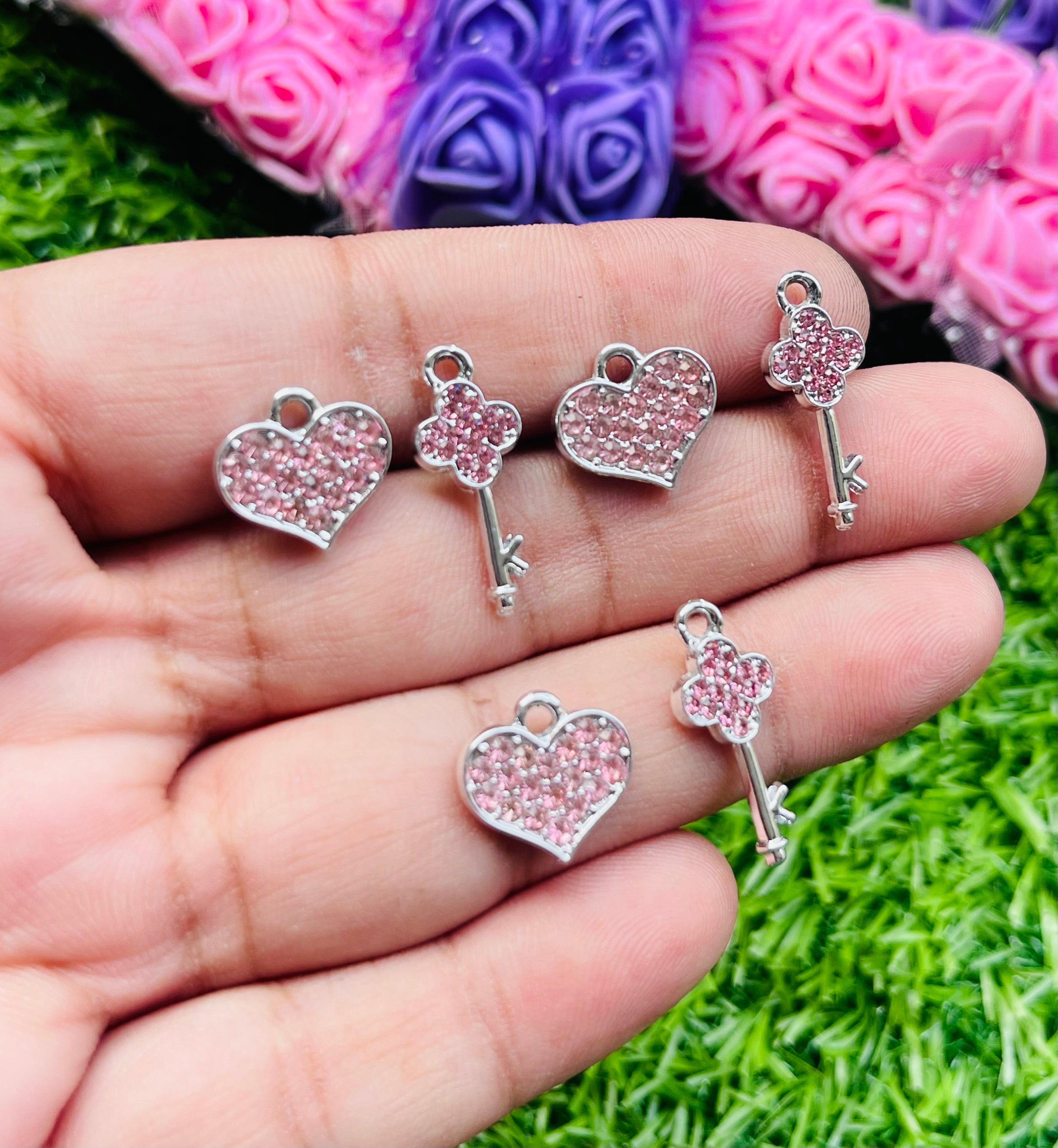 Charms pendant 6 pcs