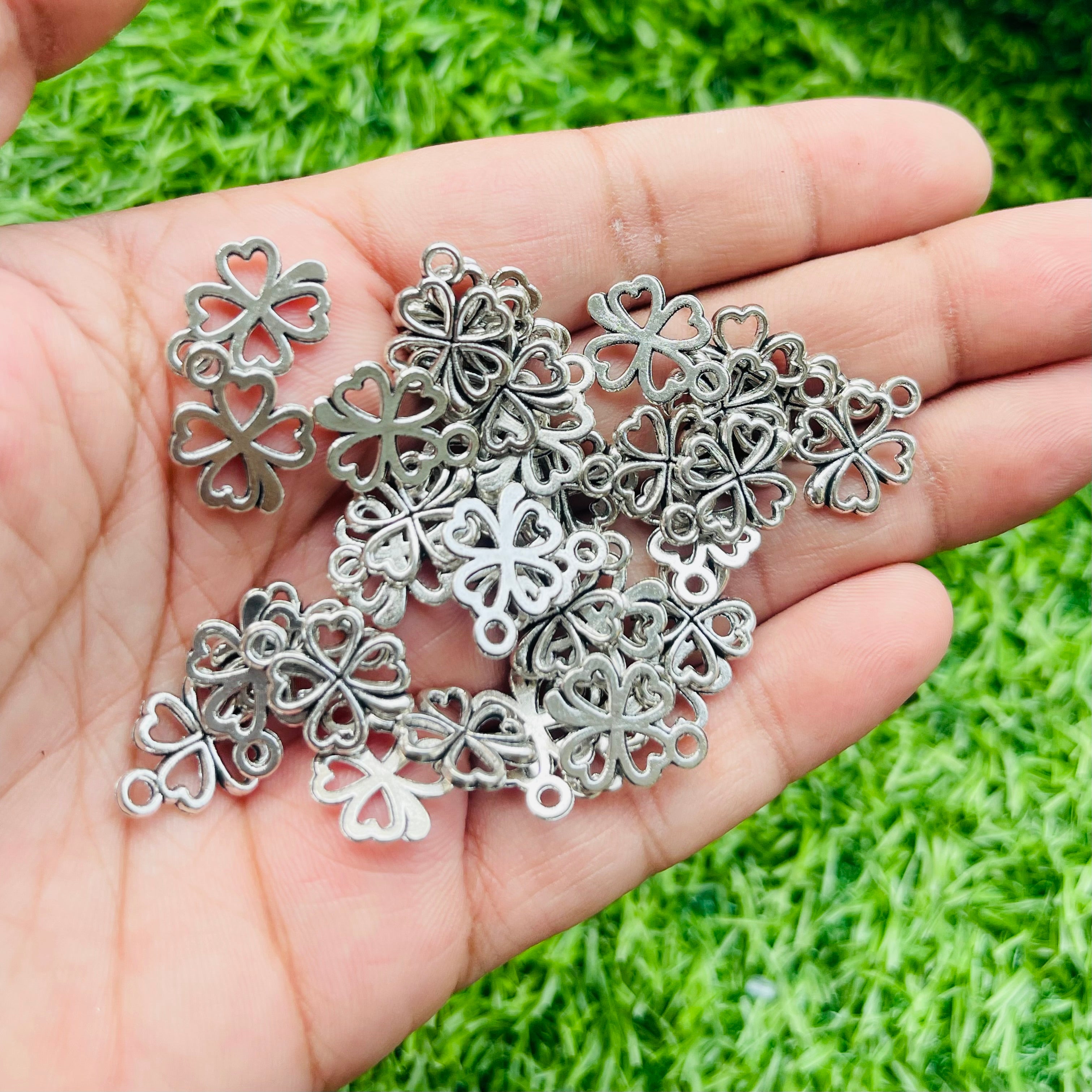 Charm pendant