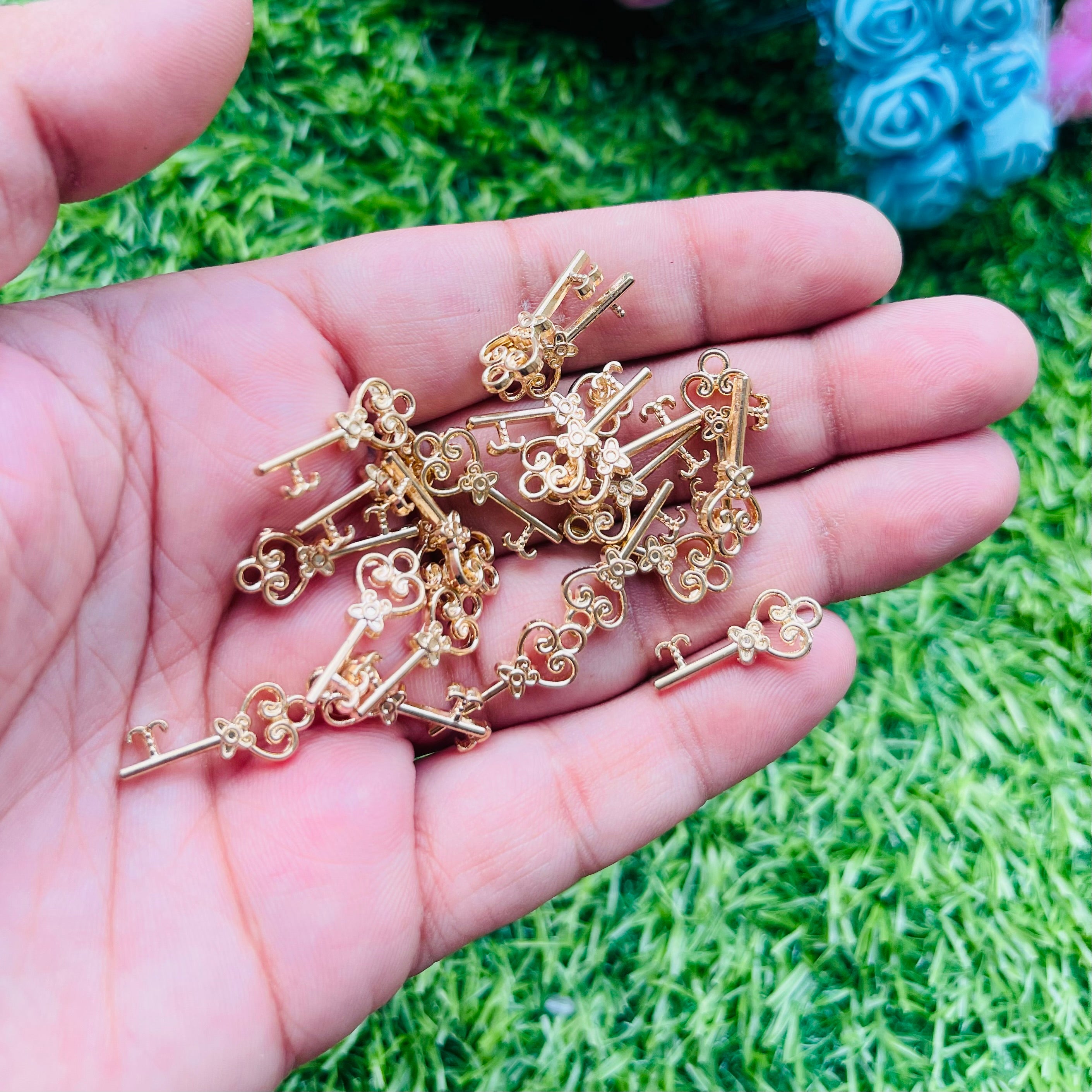 Charms pendant