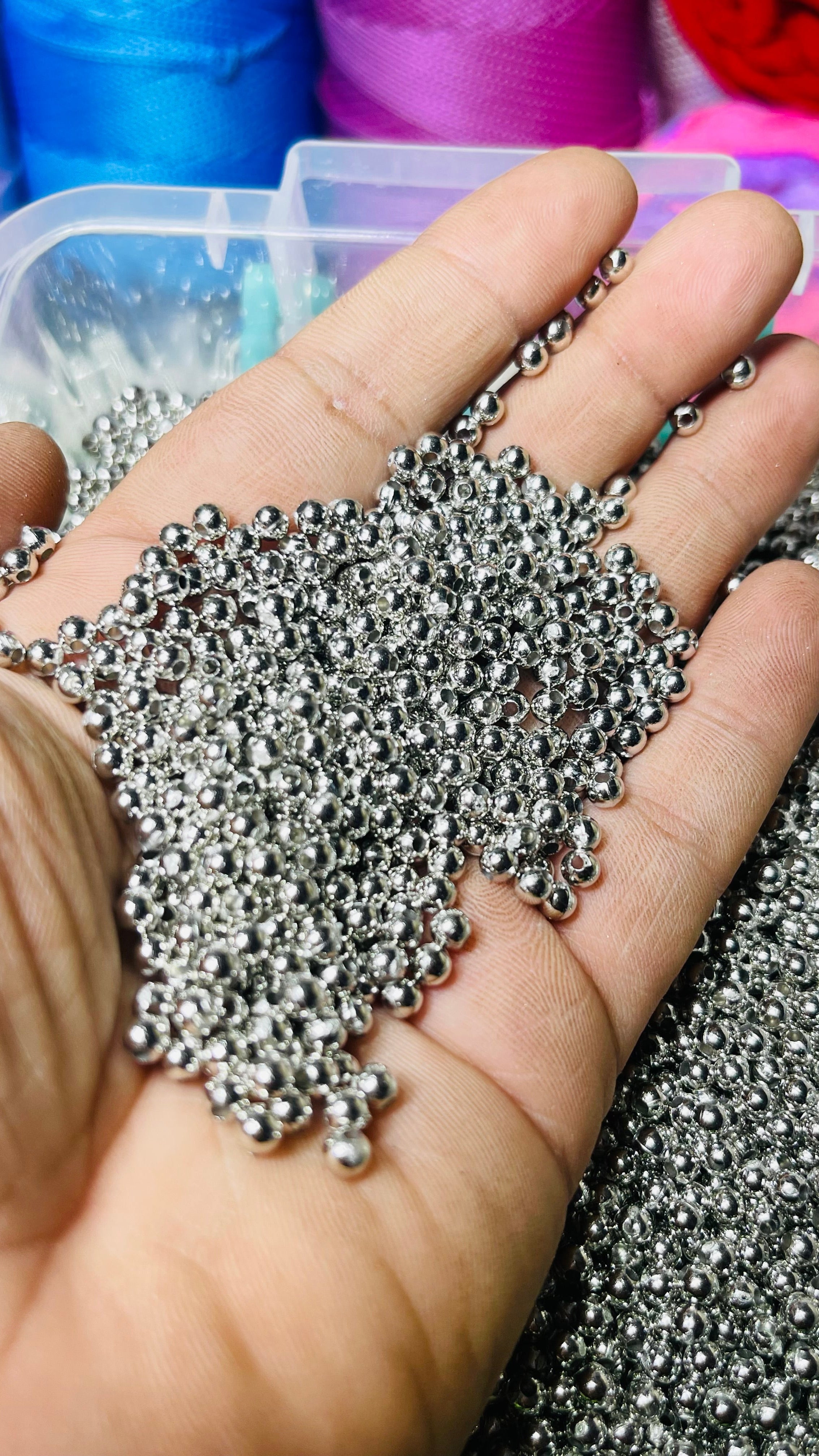 Silver beads 4mm