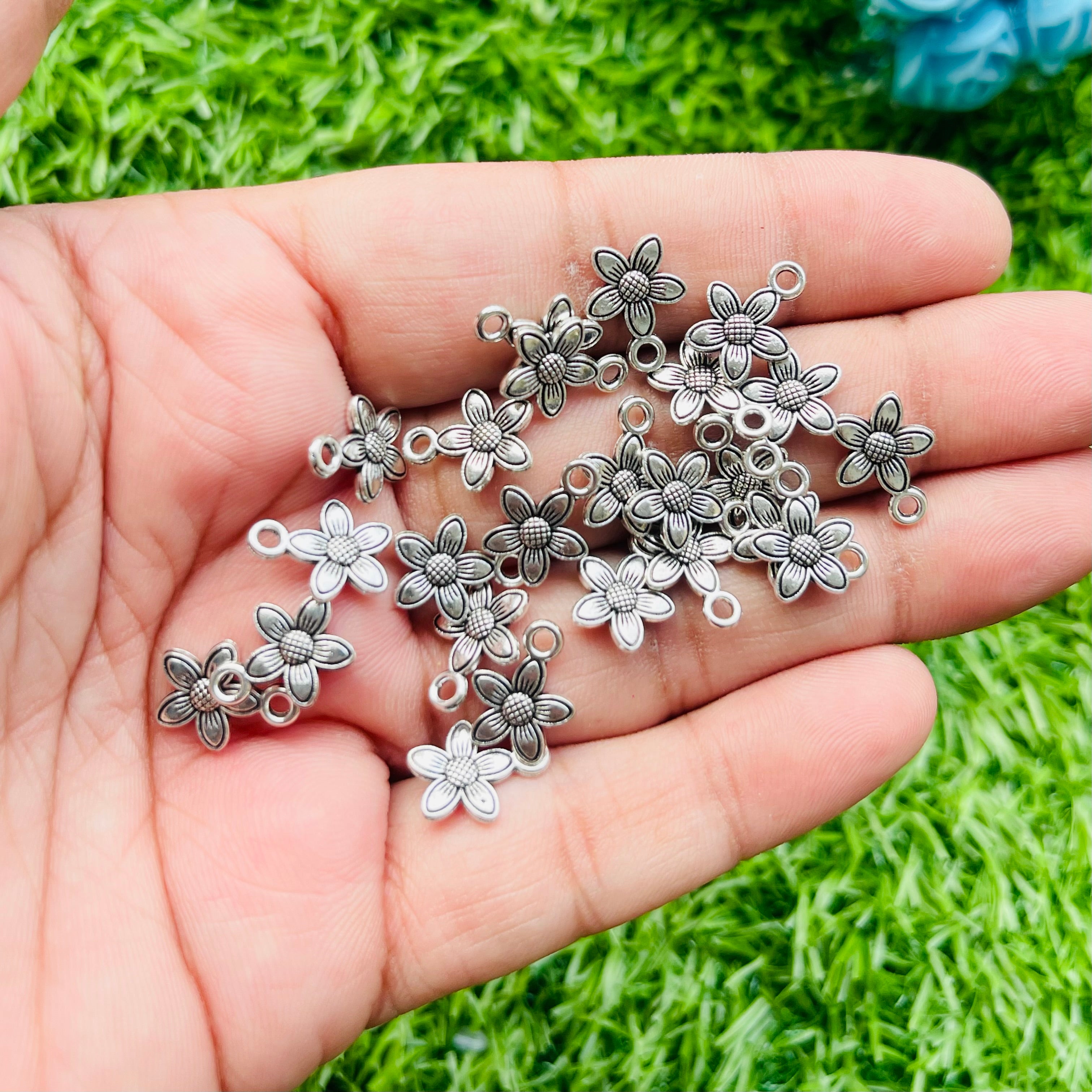 Charms pendant