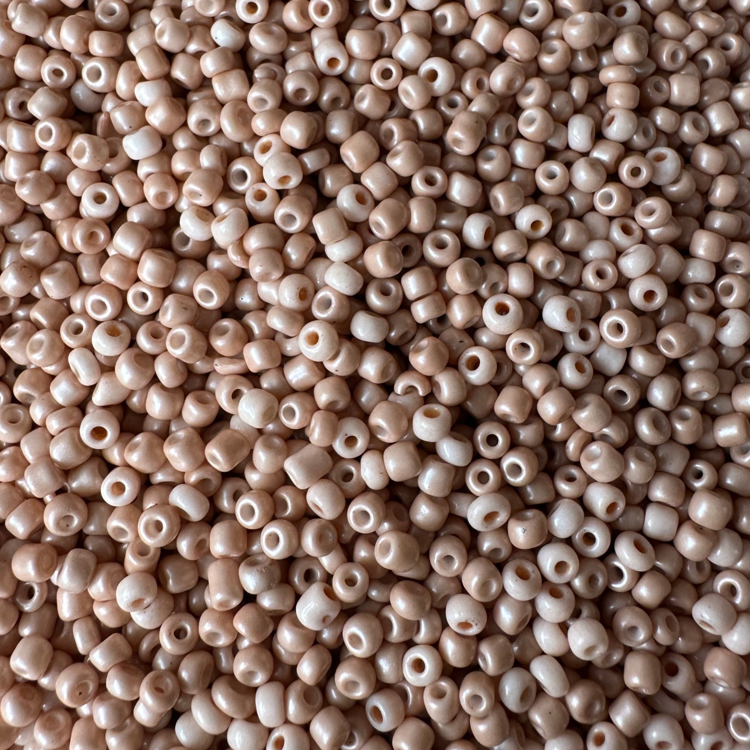Podmoti seed beads