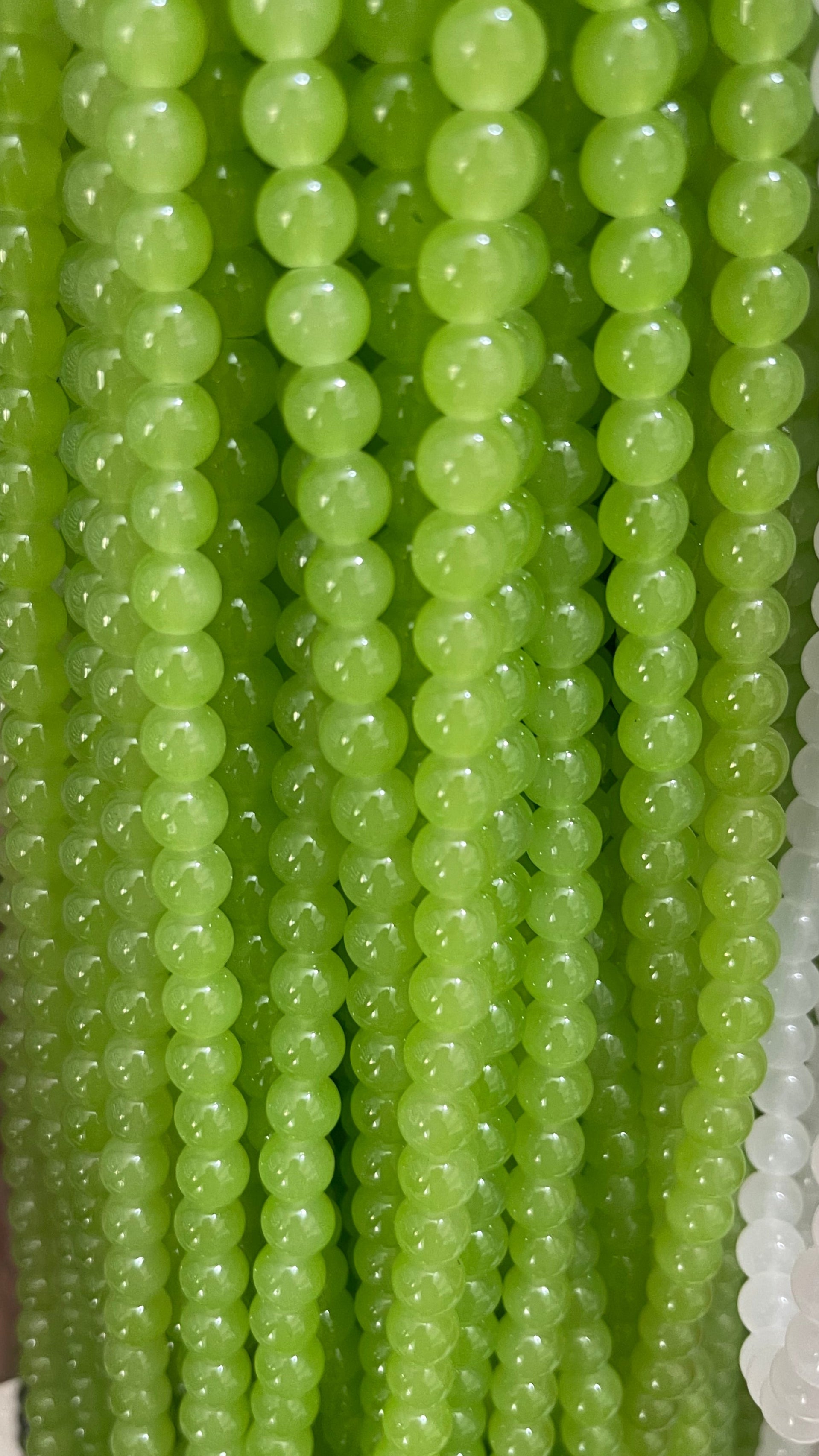Plane glass beads 8mm