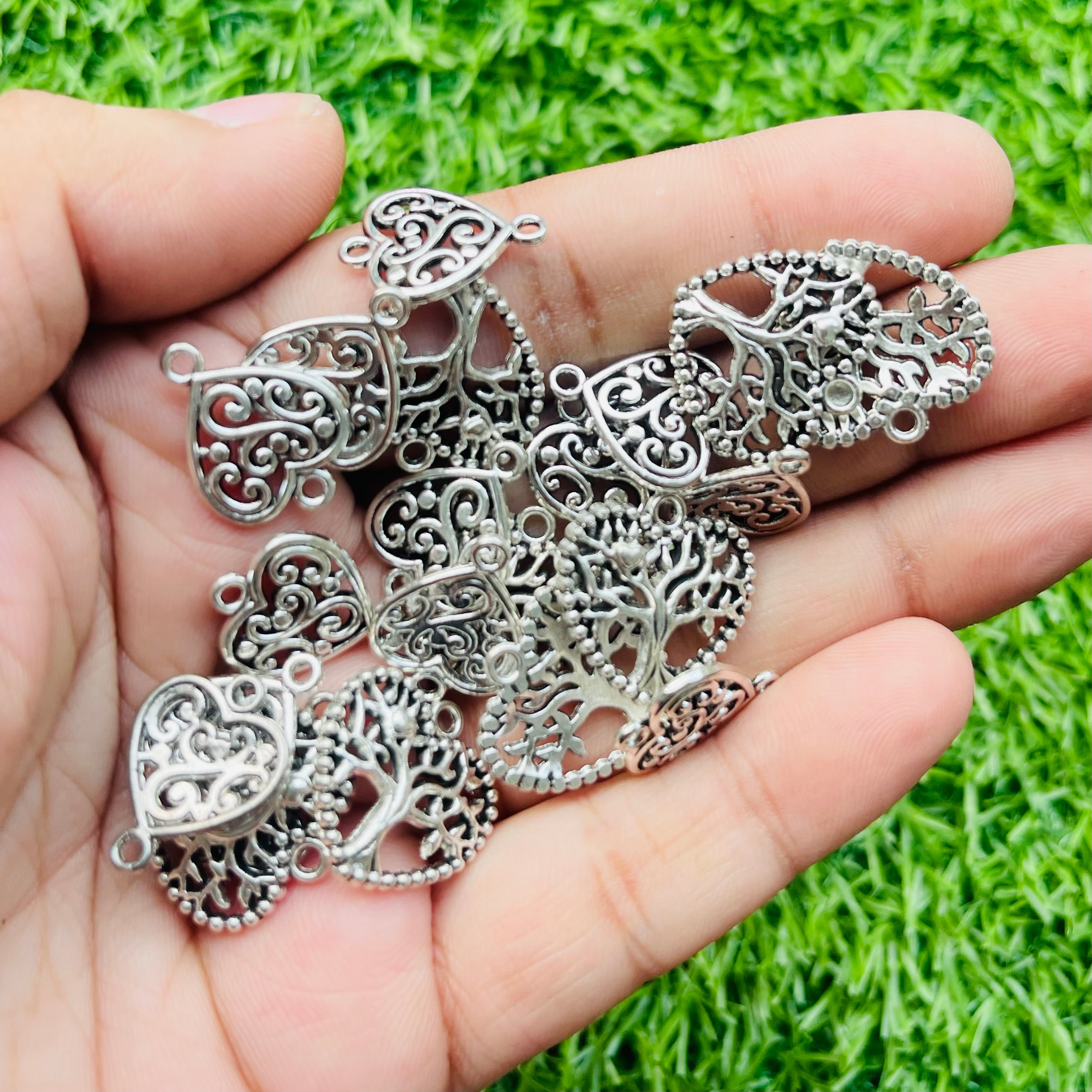 Charms pendant