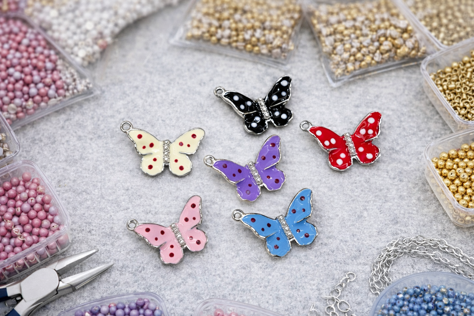 Charm Beutifull Butterfly