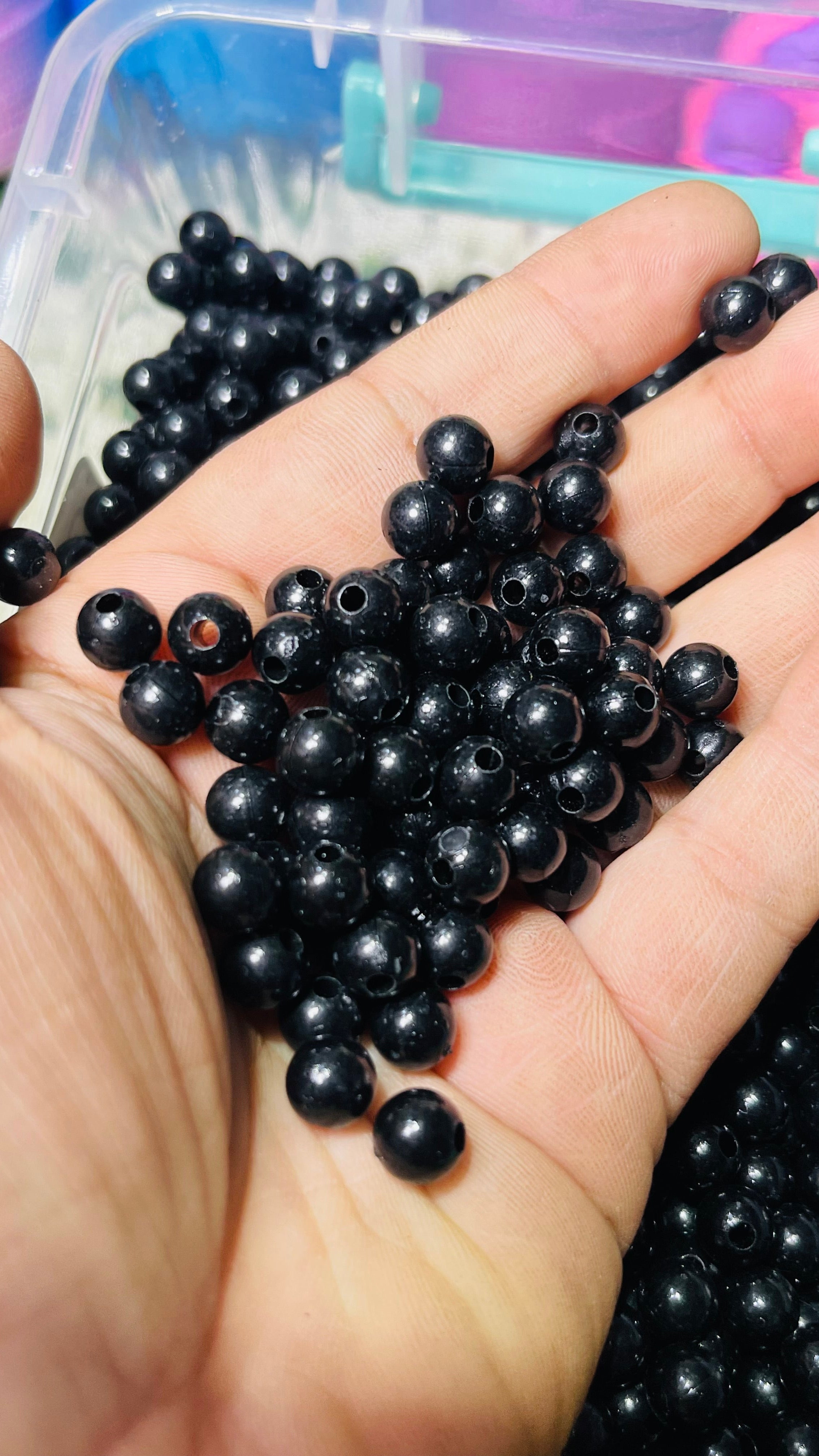 Pearl Moti black 6mm