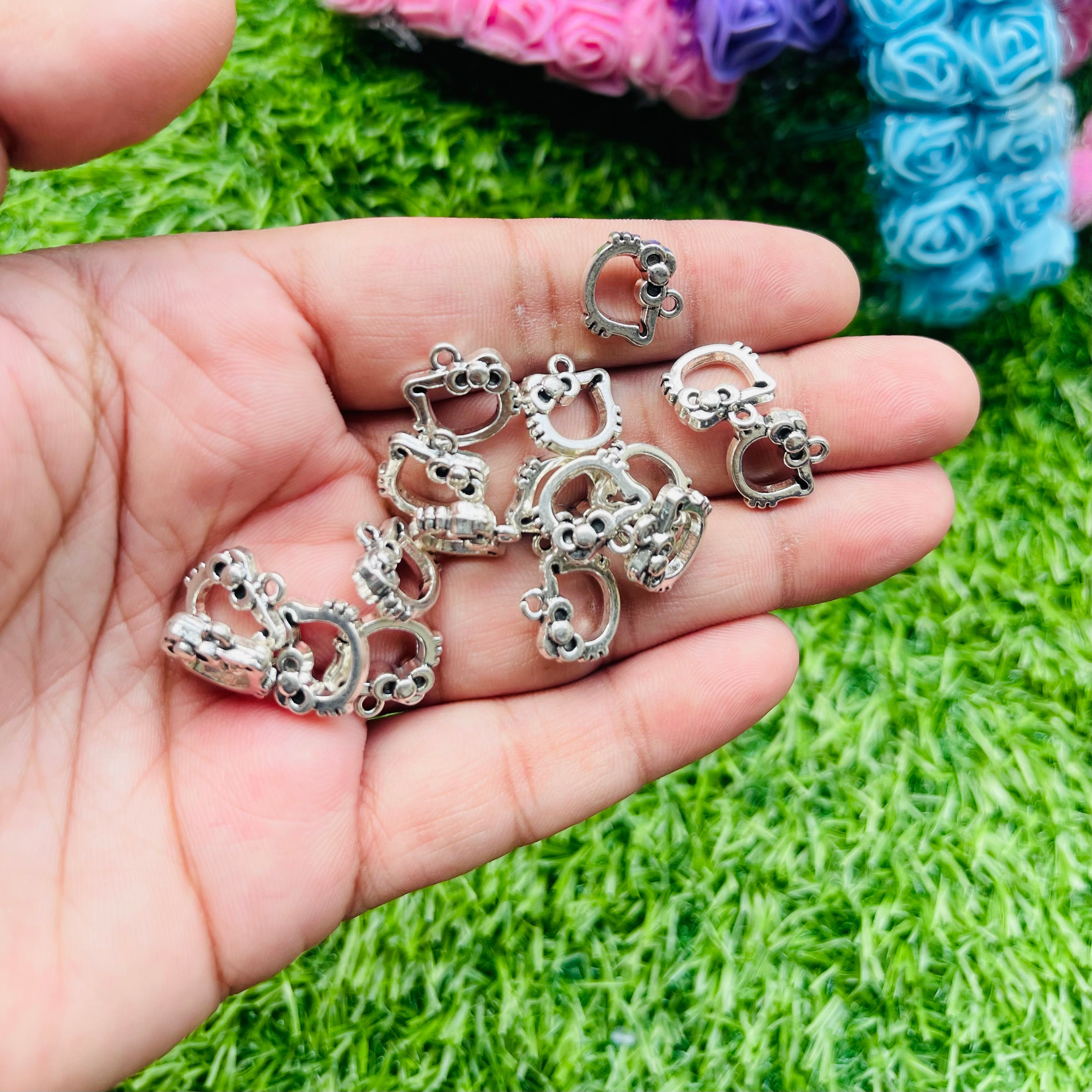 Charms pendant